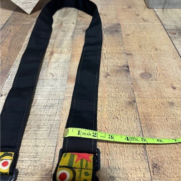 GUITAR STRAP. PLANET WAVES. MULTI COLOR PATTERN. ONE SIZE - Picture 5 of 6
